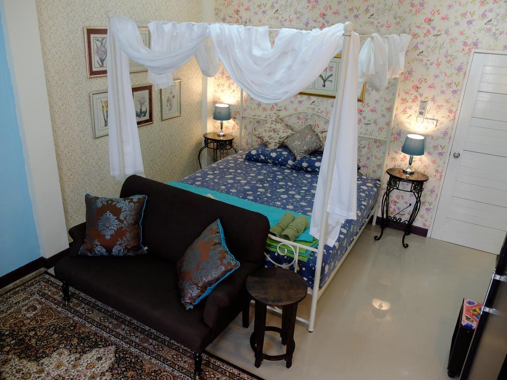 The London Tearoom Chiang Mai Buitenkant foto
